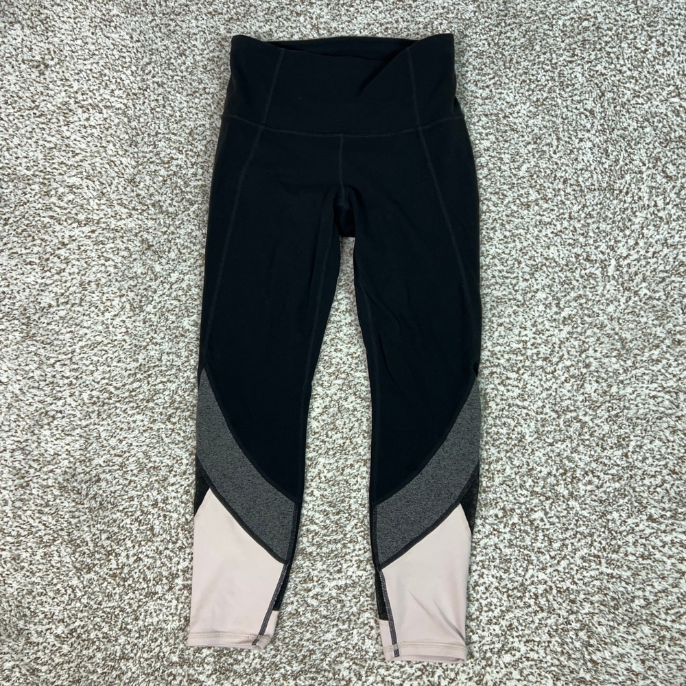 Athleta Leggings Women XSP Black Colorblock Salutation Active 7/8 High Rise Yoga